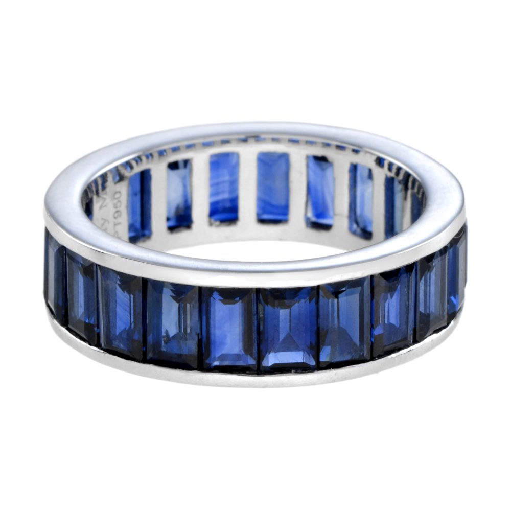 Seamless Baguette Blue Sapphire Unisex Eternity Band Ring