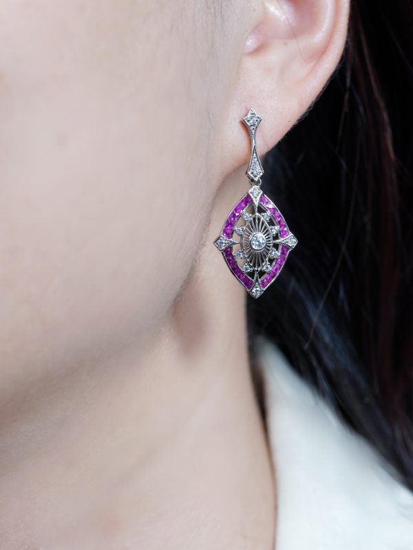 E1360 D5-R9 L2508OB 02