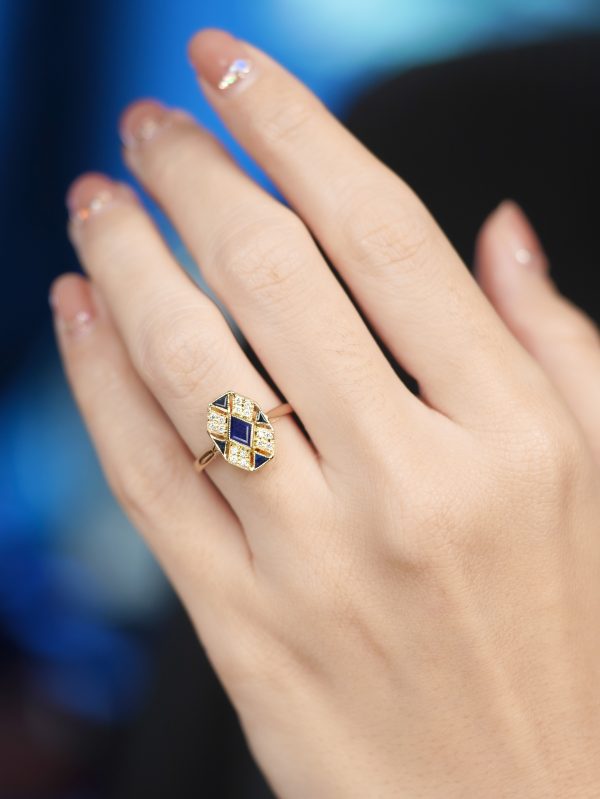 Blue Sapphire and Diamond Art Deco Style Cluster Ring - Image 2