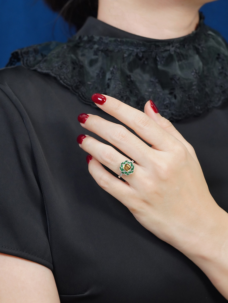 asscher-citrine-emerald-diamond-ring-art-deco-style-14k-gold-on-body-front-distant Citrine Emerald Art Deco Style Ring on Body Front Distant