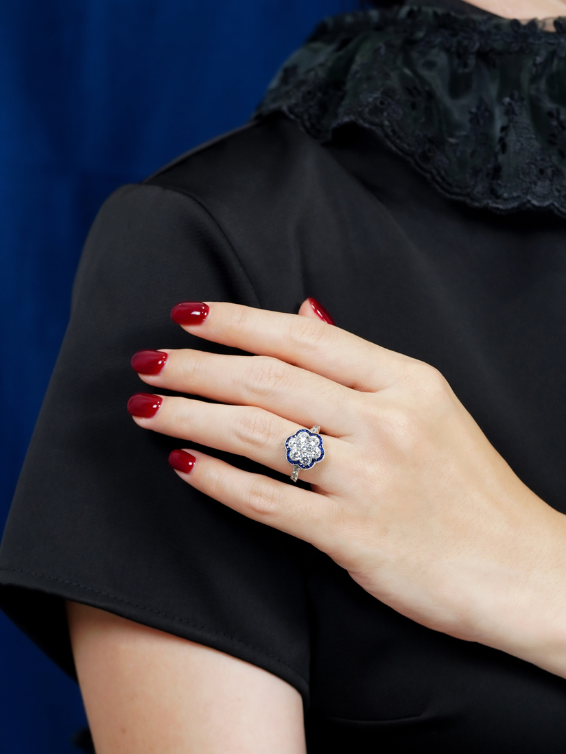 diamond-cluster-blue-sapphire-ring-art-deco-18k-white-gold-on-body-front-distant Diamond Cluster and Blue Sapphire Art Deco Style Ring