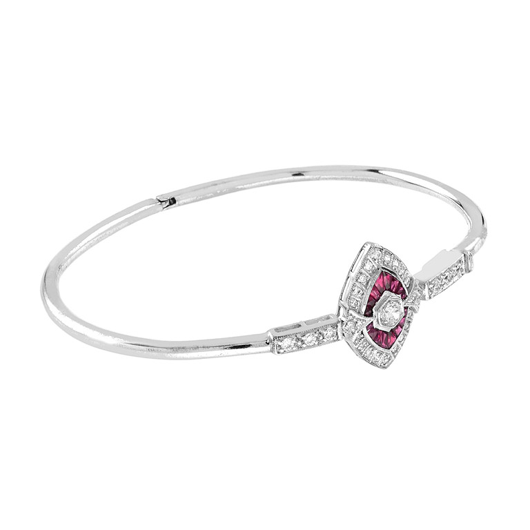 round-brilliant-diamond-french-cut-ruby-bangle-art-deco-style-18k-gold-angled-view Diamond and Ruby Art Deco Style Bangle Bracelet Angled View